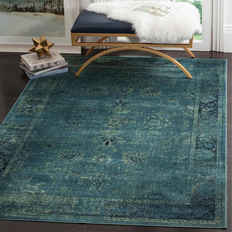 SAFAVIEH Vintage Distressed Boho Louella Oriental Rug