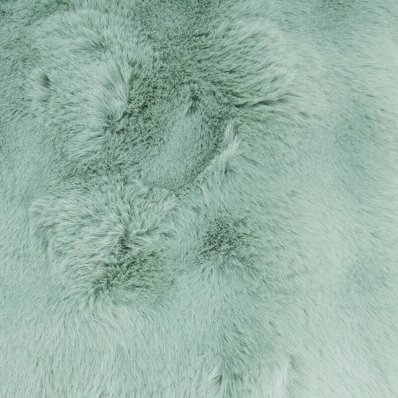 Plush Faux Fur Throw Pillow - Ultra-Soft Textured Accent for Sofa, Bed & Cozy Layered Styling