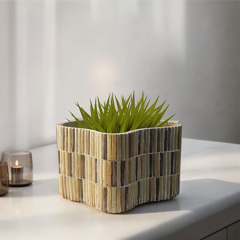 Composite Resin Planter with Design