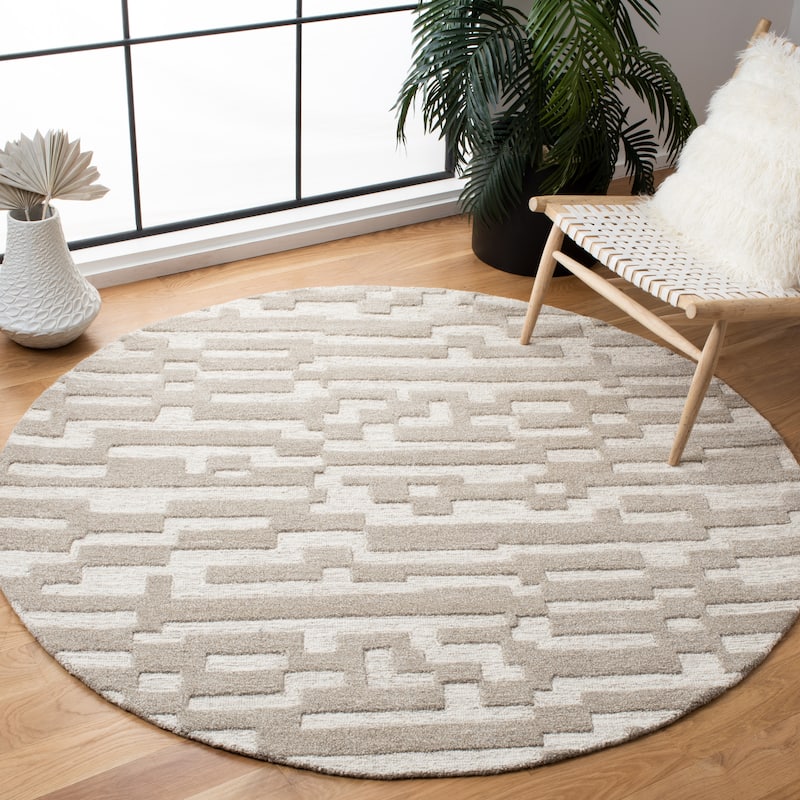 SAFAVIEH Handmade Cambridge Danie Modern Wool Rug - 6' Round - Beige/Grey