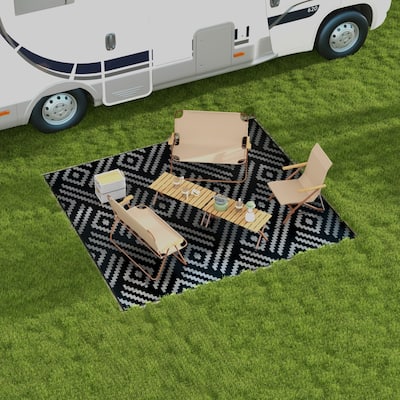 Outsunny Reversible Outdoor Rug, 8' x 10' Waterproof Plastic Straw Floor Mat, Portable RV Camping Carpet - 8' x 10'