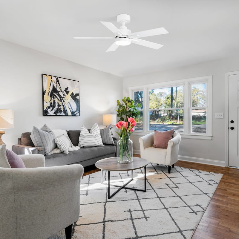 Breezary 52/42-IN LED Ceiling Fan with Light Kit and Remote-5 Blade