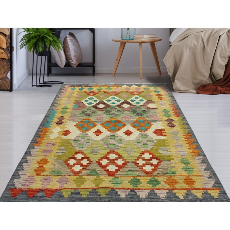 Flatweave Laiqshah Grey/Gold Rug - 3'4" x 4'11"