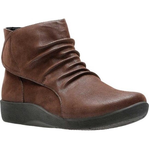 Clarks sillian tana wedge bootie sale