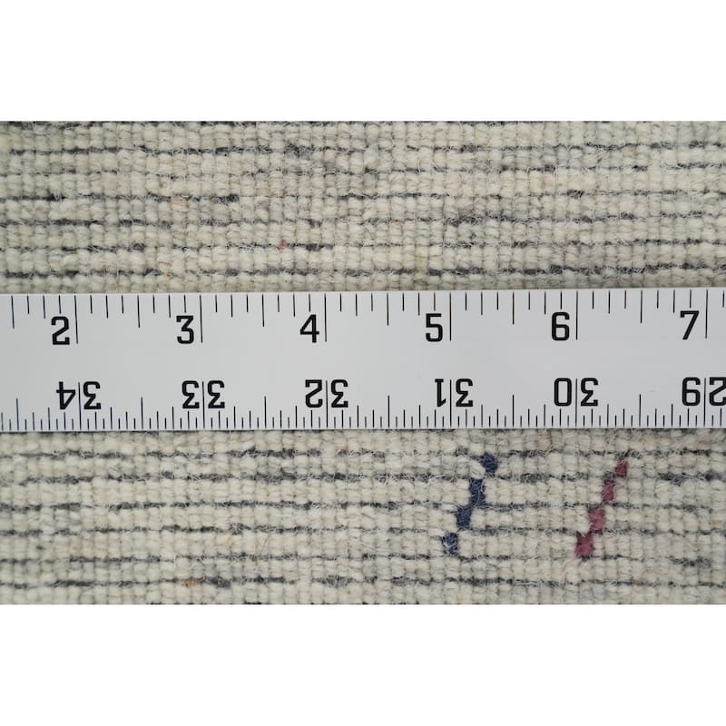 Hand Knotted Oriental 100% Wool Carpet Tribal Animal Pictorial Beige & Ivories Gabbeh Area Rug - 7' 10'' X 5' 1''
