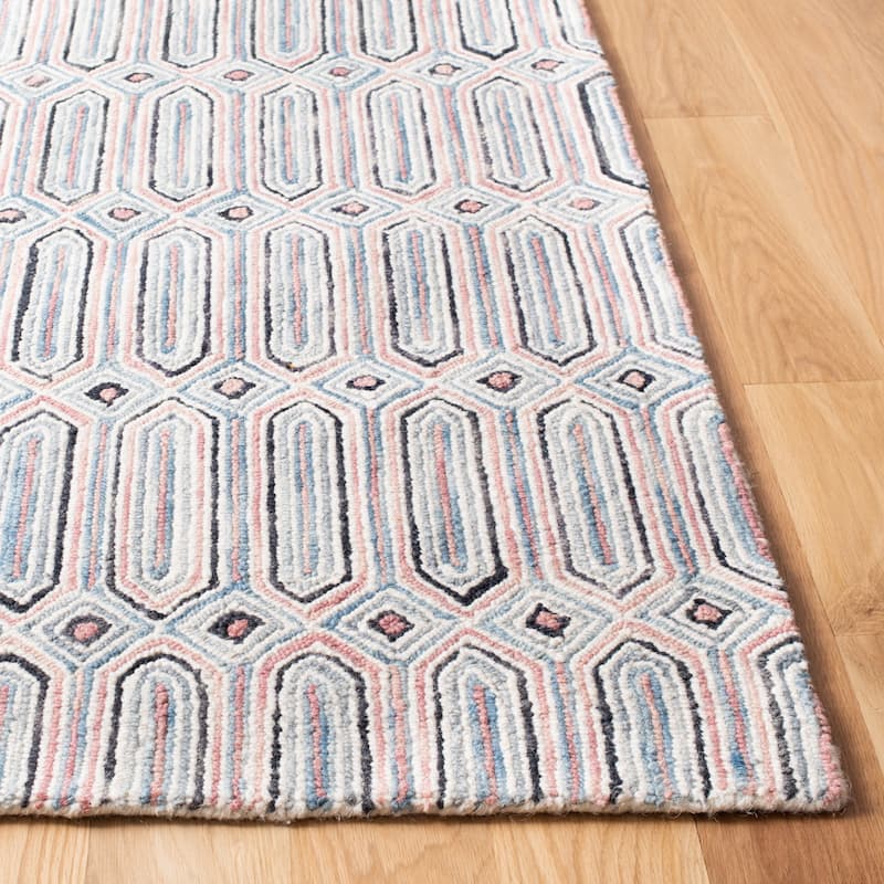 SAFAVIEH Handmade Micro-Loop Coriena Transitional Wool Rug