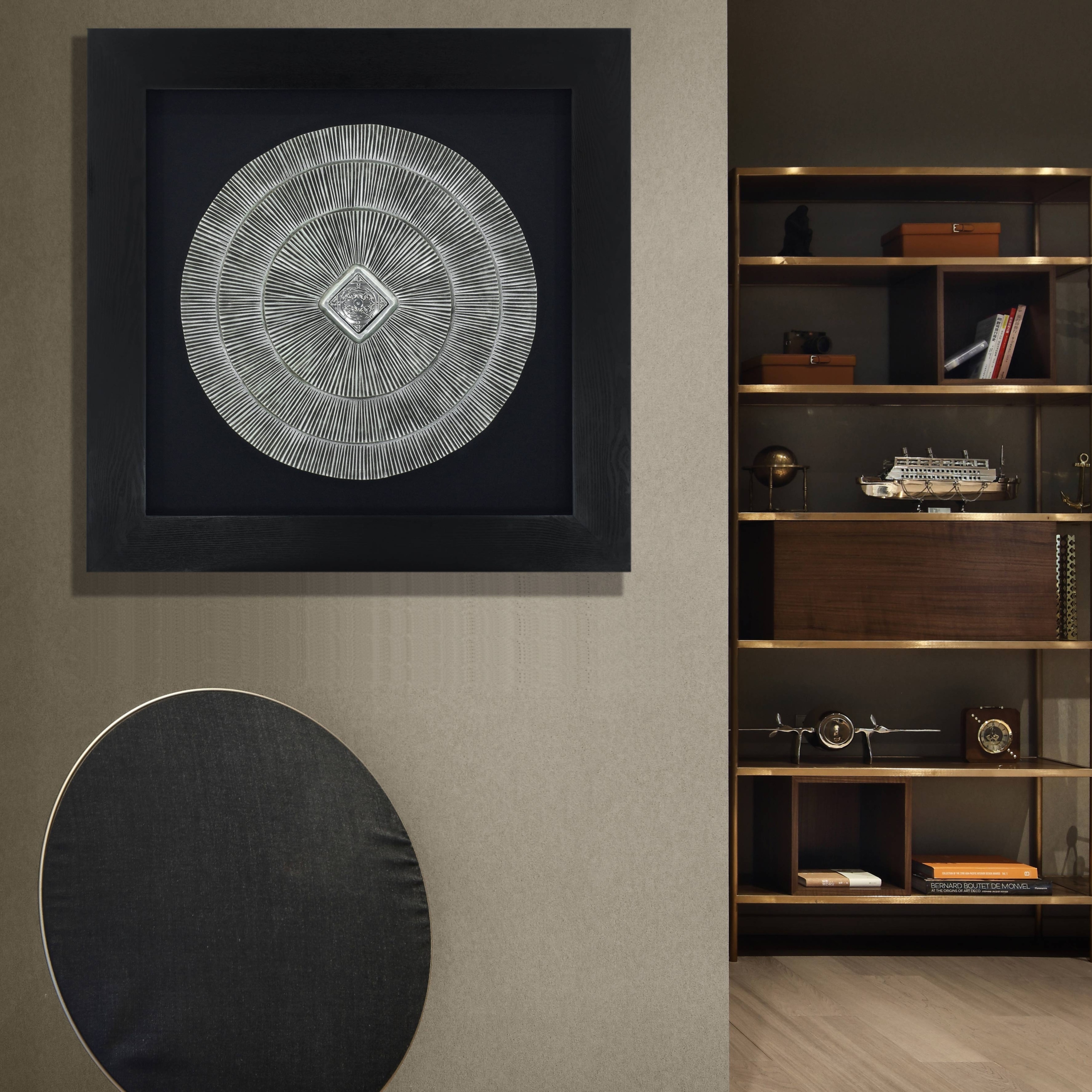 HUJI Abstract Silver Medallion Shadow Box Wall Decor