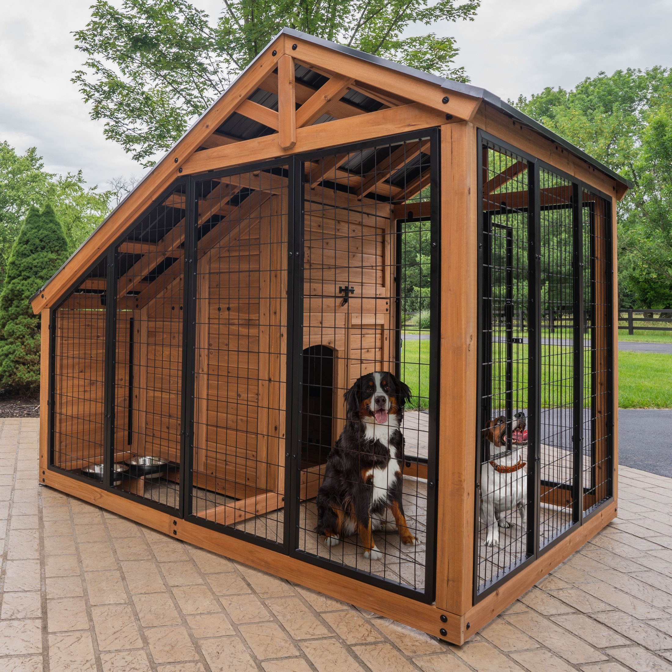Backyard Discovery 7'x5' Waggin' Retreat Cedar Wood Outdoor Dog Kennel