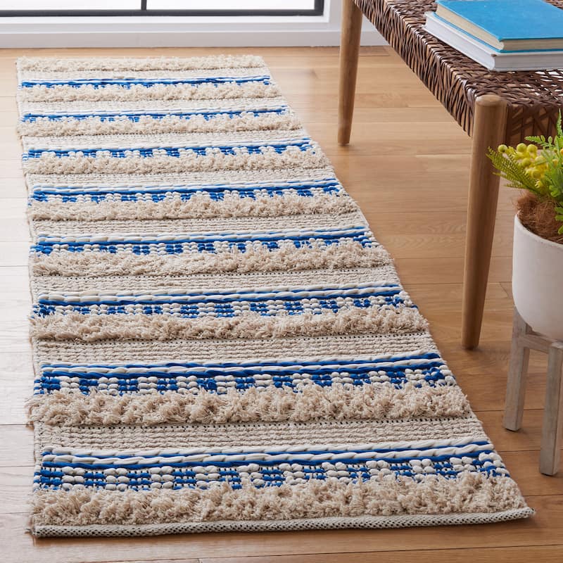 SAFAVIEH Handmade Natura Ingiridur Stripe Cotton Rug - 2'3" x 8' Runner - Beige/Navy