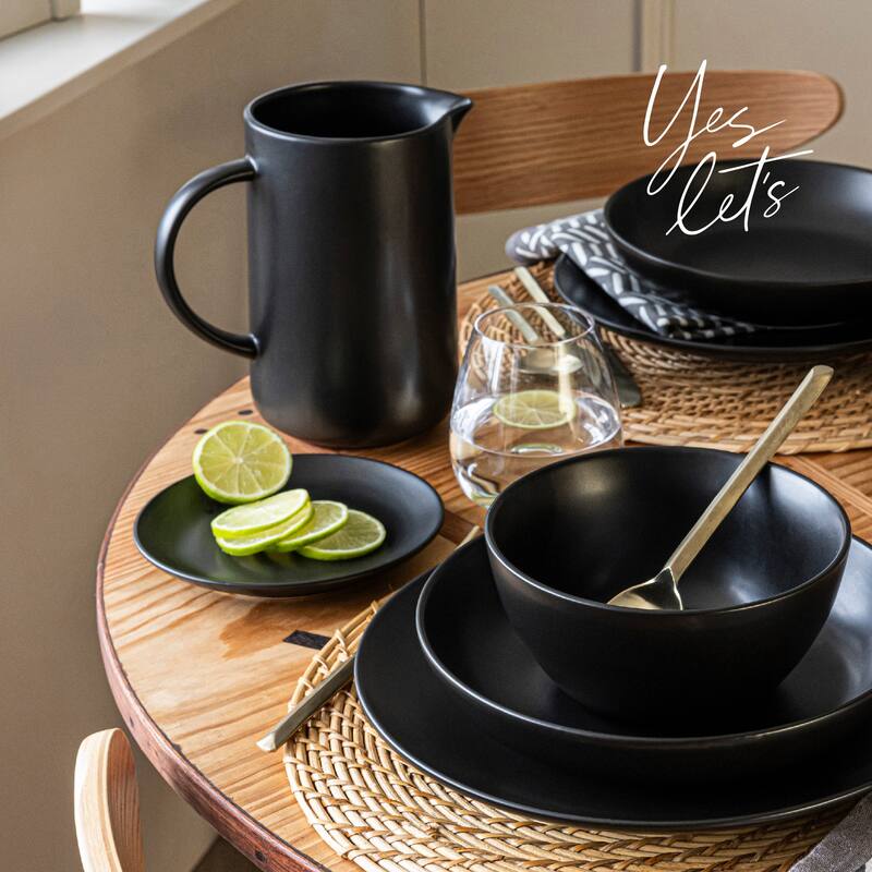 over&back Coupe Semi-Matte Stoneware Appetizer Plates, Set of 4