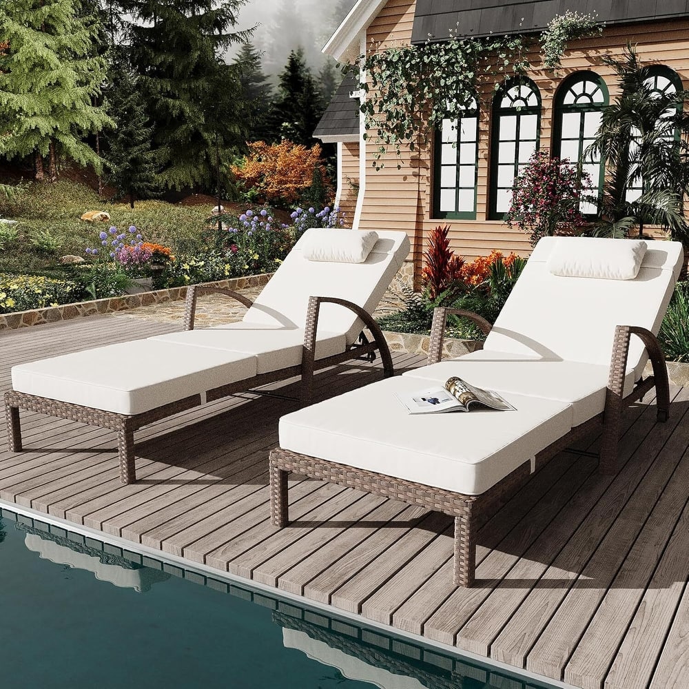 2-Piece Outdoor Rattan Patio Folding Chaise Lounge with Adjustable Backrest for Poolside, Backyard, Deck