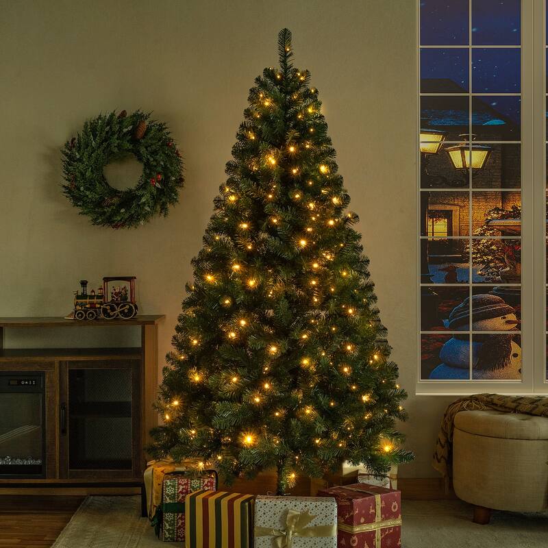 Full Spruce Artificial Christmas Tree – Realistic, Lush & Easy to Assemble