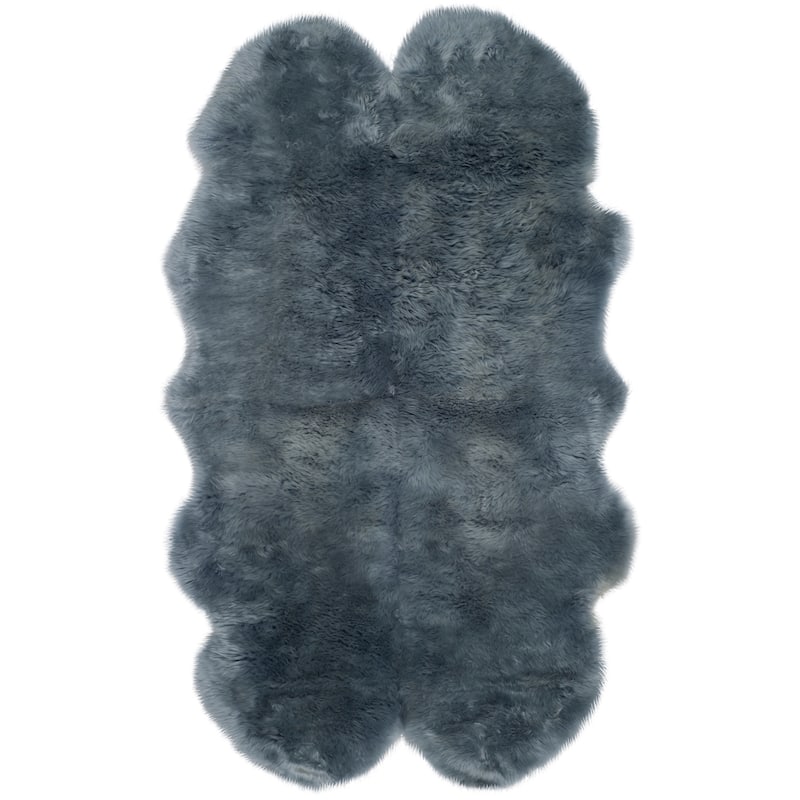 SAFAVIEH Handmade Natural Sheepskin Leanca 3.4-inch Thick Rug