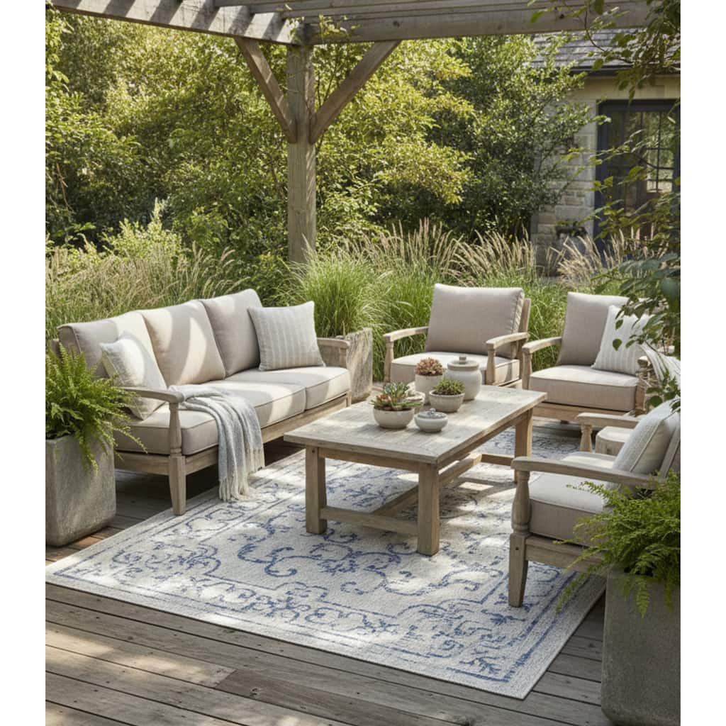 Sevita Sadie Traditional Medallion Navy/Gray Durable Performance Indoor/Outdoor Area Rug