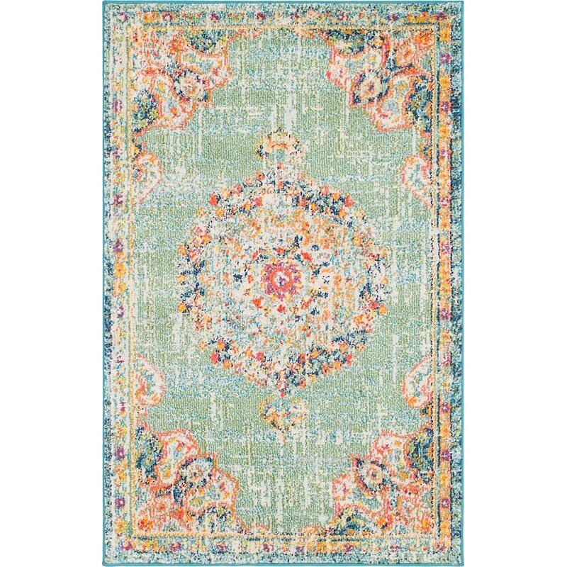 Traditional Koakburg Collection Area Rug