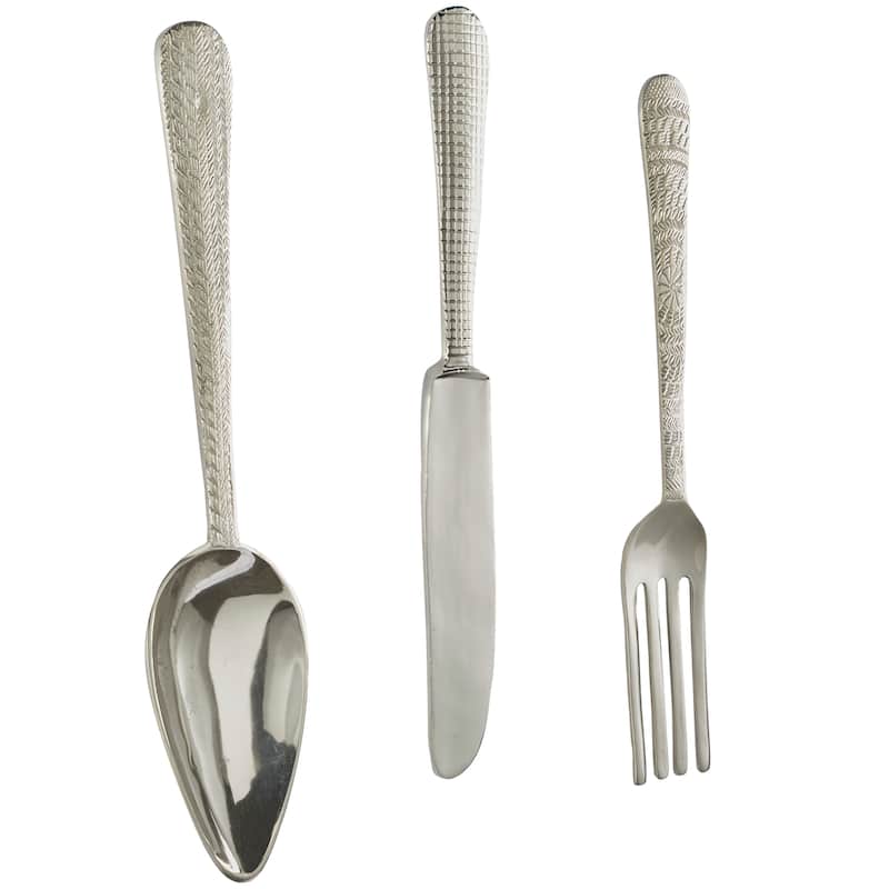 Silver Aluminum Metal Knife, Spoon and Fork Utensils Wall Decor (Set of 3)