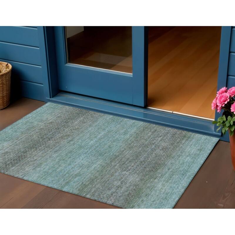 HomeRoots Geometric Transitional Rectangle Outdoor Rug - 3' x 5'