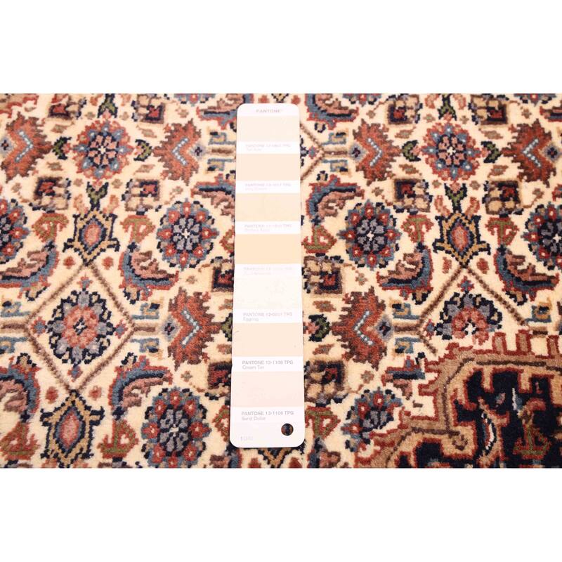 ECARPETGALLERY Hand-knotted Royal Mahal Cream Wool Rug - 5'6 x 7'5