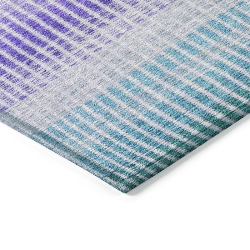 Machine Washable Indoor/ Outdoor Contemporary Stripes Chantille Rug