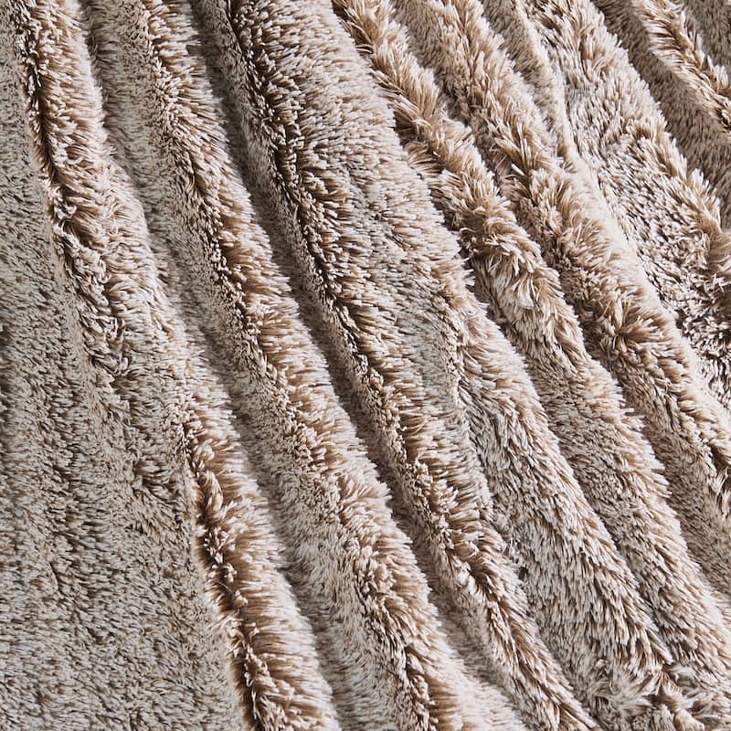 Woolly Mammoth 50''x60'' Throw Blanket