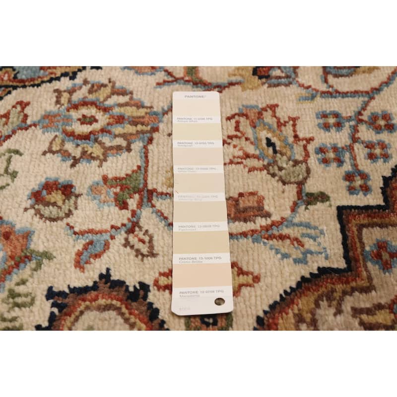 ECARPETGALLERY Hand-knotted Jules Sultane Ivory Wool Rug - 7'10 x 9'10