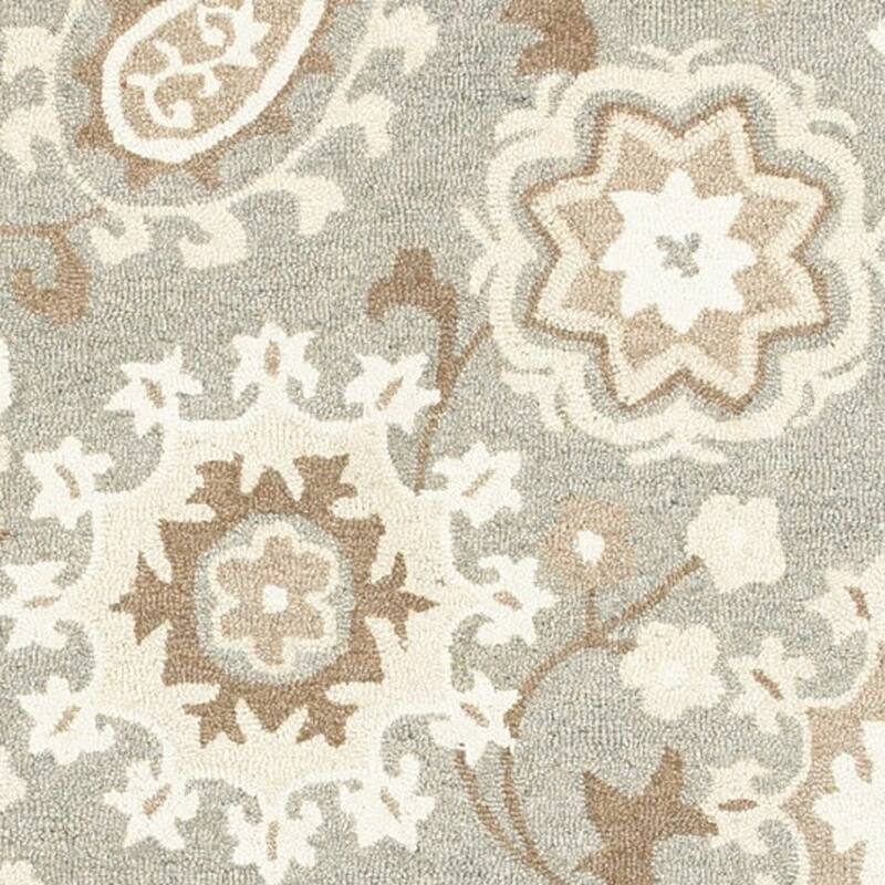 HomeRootsFloral Scandinavian Rectangle Area Rug