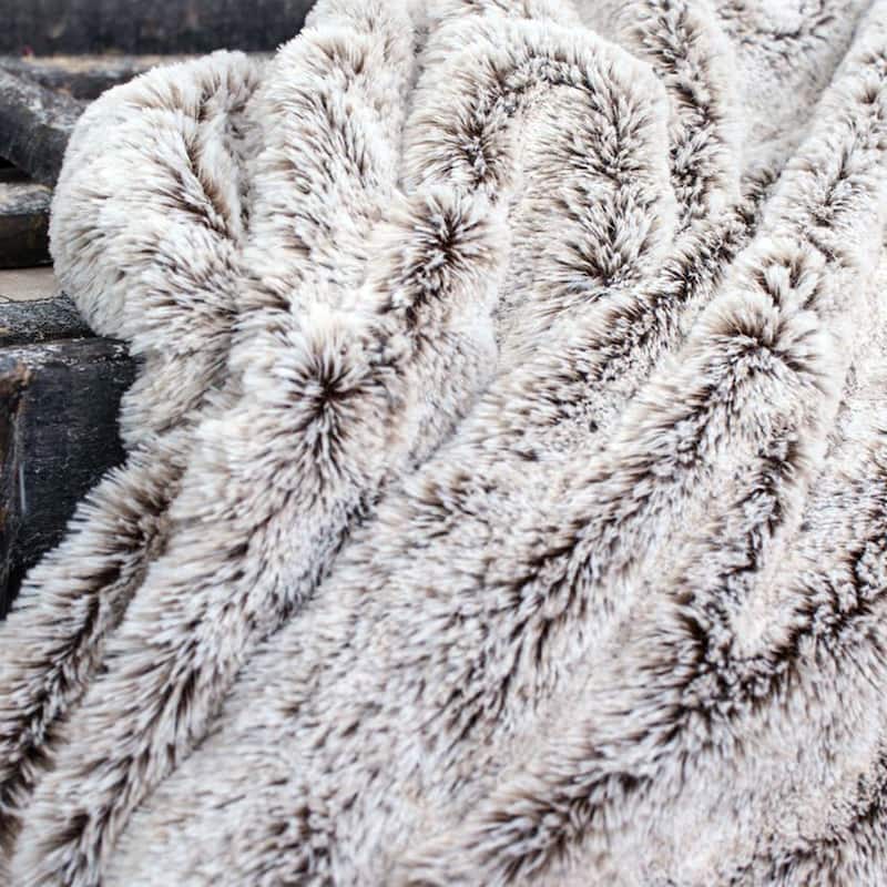 Faux Fur Thick Reversible Accent Throw Blanket