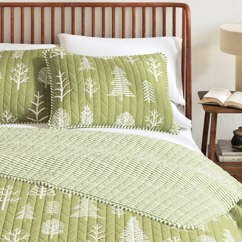 Linery & Co. Winter Forest Microfiber Quilt Set with Shams
