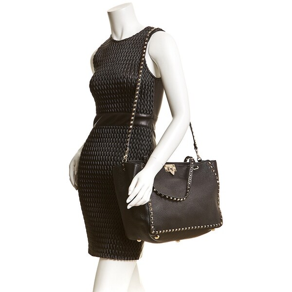 valentino rockstud medium