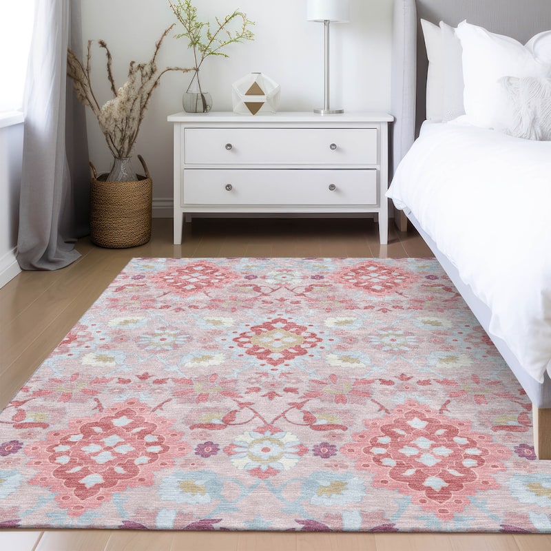 Machine Washable Indoor/ Outdoor Boho Traditional Chantille Rug