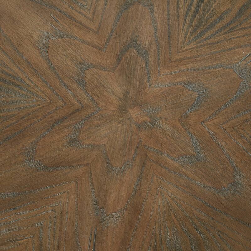 Roomfitters Round Accent Table, Traditional Wood Side Table with Hand Carved Pedestal Base for Living Room, Natural