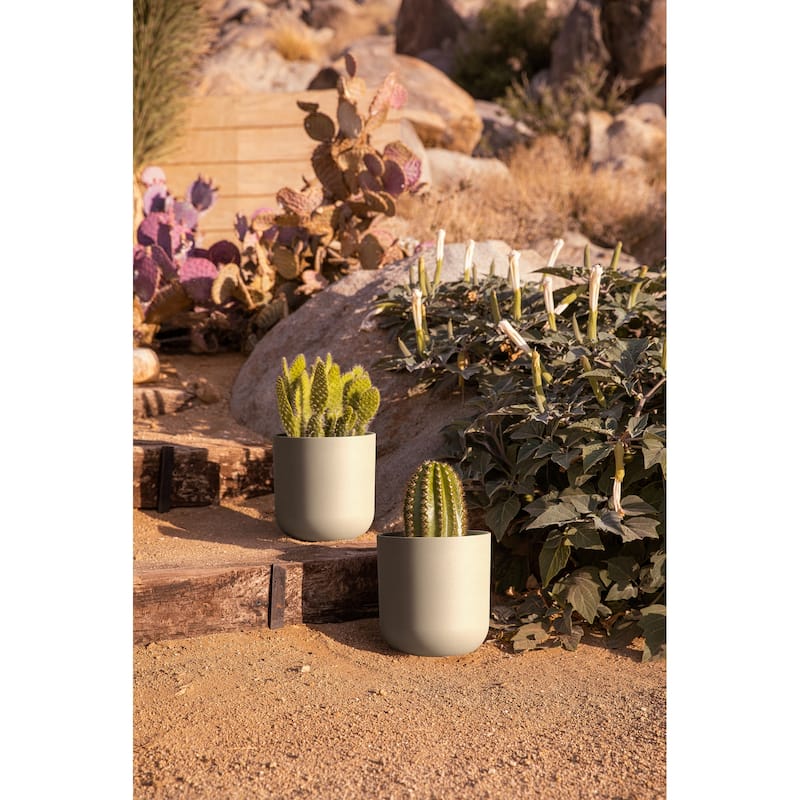 Pure Series Kona Modern Round Planter