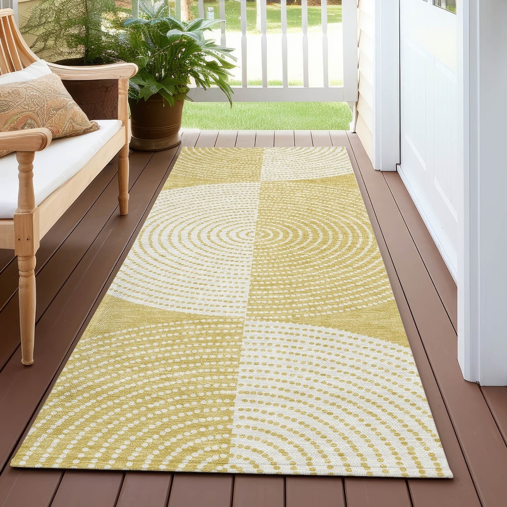 Machine Washable Indoor/ Outdoor Geo Circles Chantille Rug
