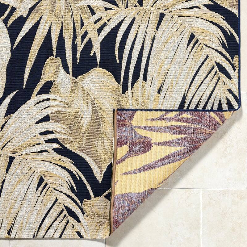 Livabliss Warsaw Tropical Indoor / Outdoor Area Rug