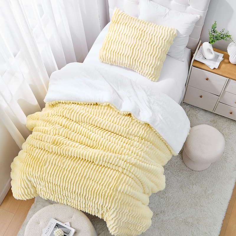 Chunky Bunny® with Frosting - Coma Inducer® Oversized Comforter Set - Lemon Icing