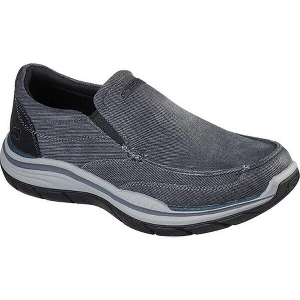 skechers men's relaxed fit slip on
