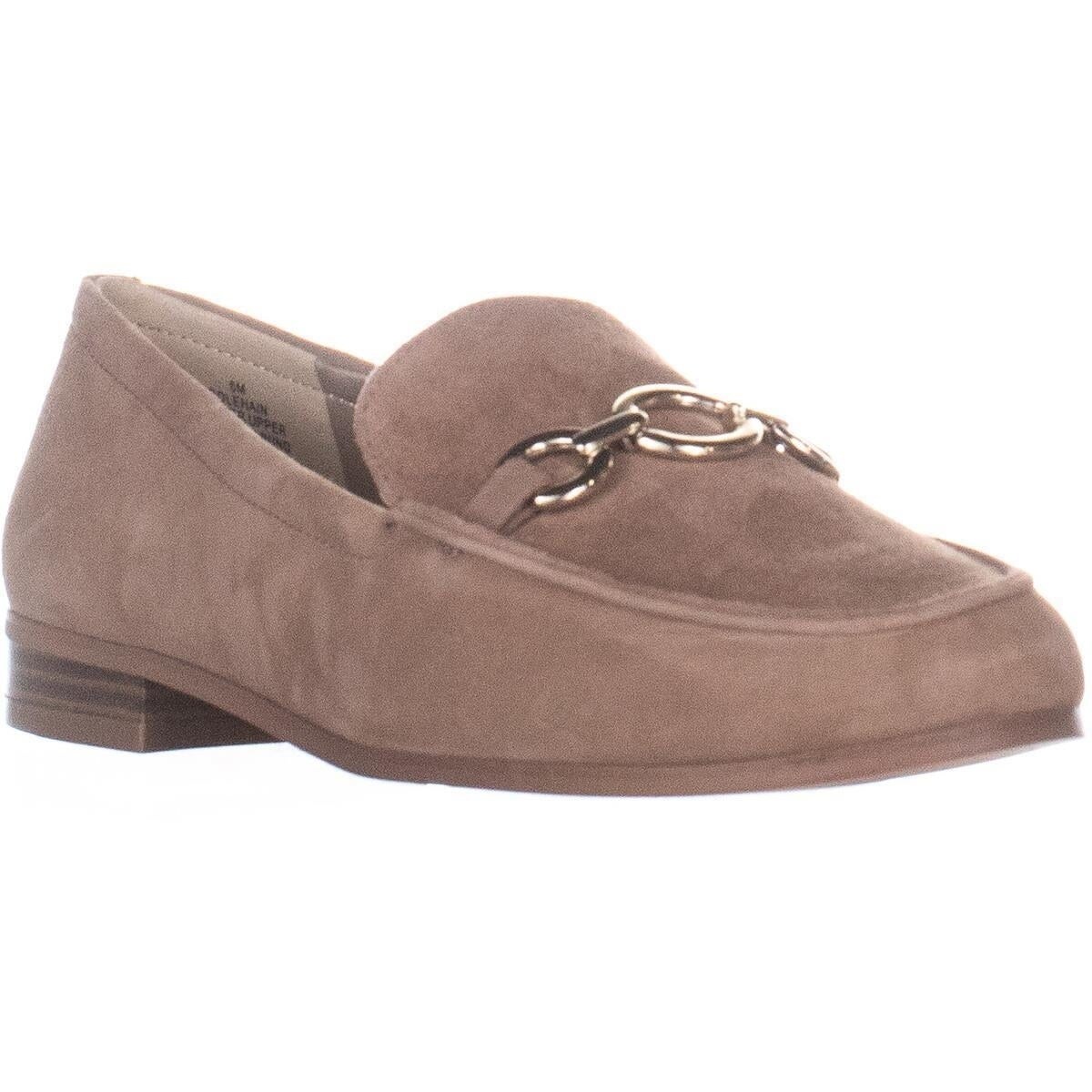 womens round toe loafers