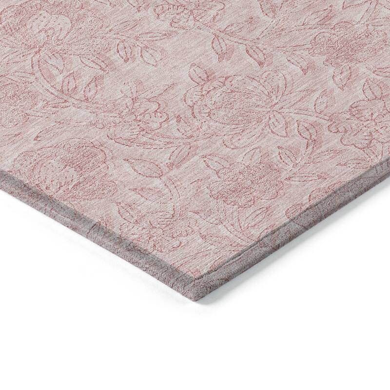 HomeRoots Floral Transitional Rectangle Outdoor Rug