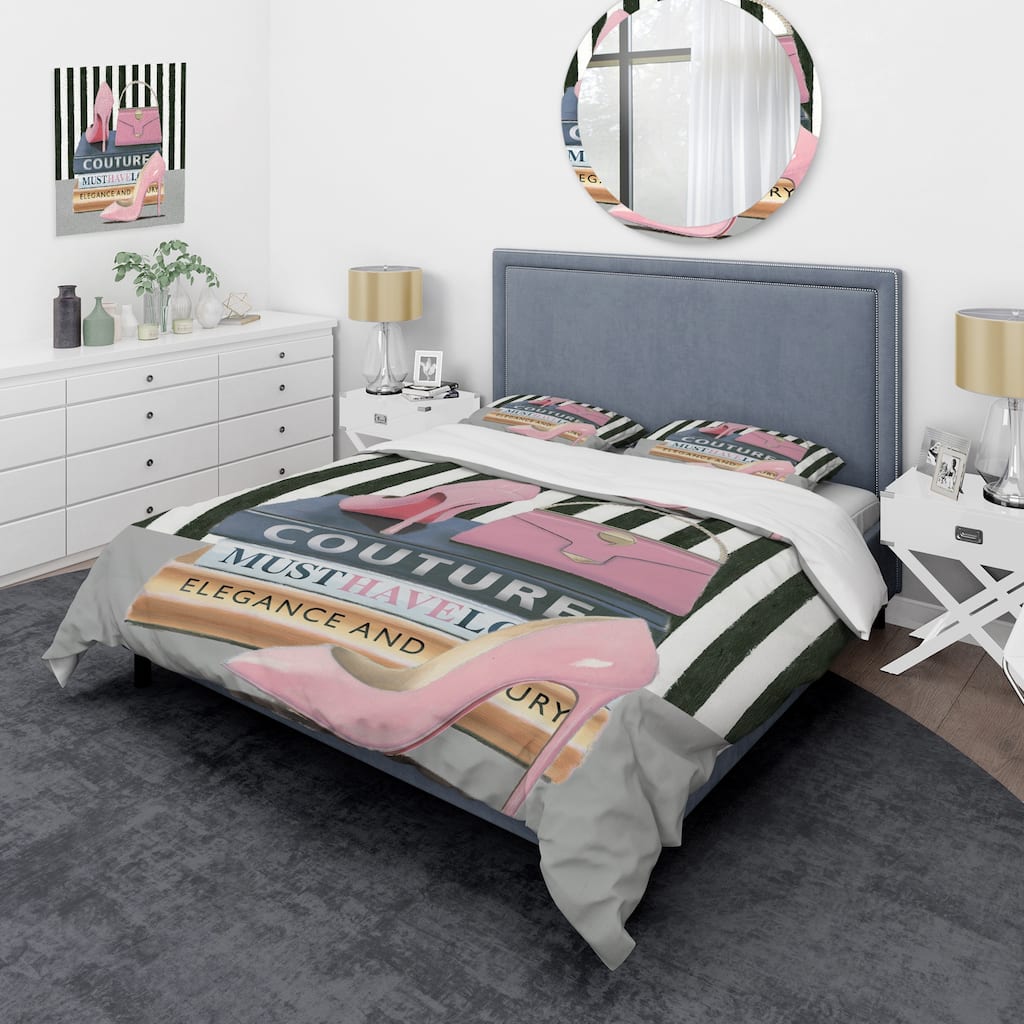 Designart 'Glam fashion High Heels VII' Glam Bedding Set - Duvet Cover & Shams