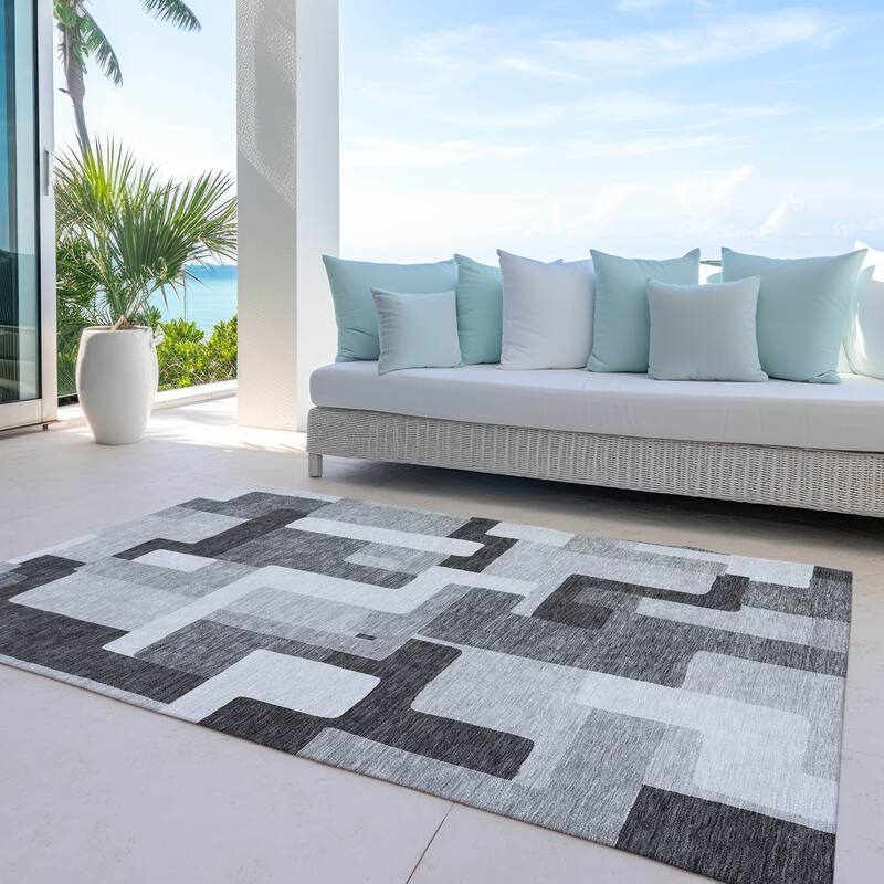 Machine Washable Indoor/ Outdoor Contempoary Blocks Chantille Rug - Silver - 9' x 12'