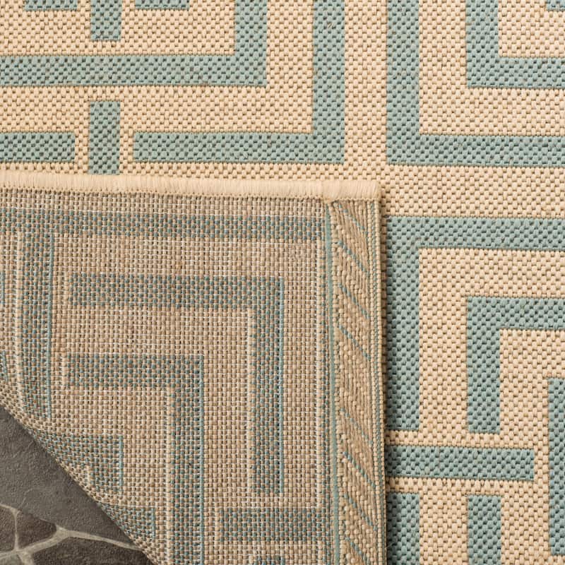 SAFAVIEH Linden Darla Indoor/ Outdoor Waterproof Patio Backyard Rug