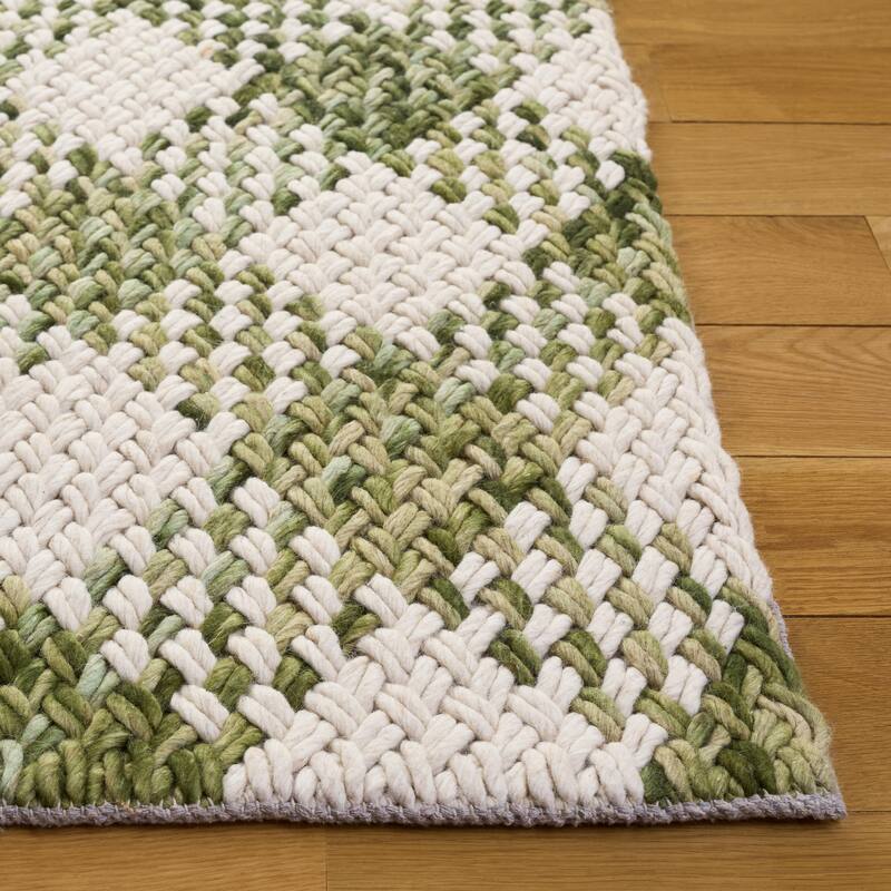 SAFAVIEH Handmade Natural Fiber Couture Heriona Wool Rug