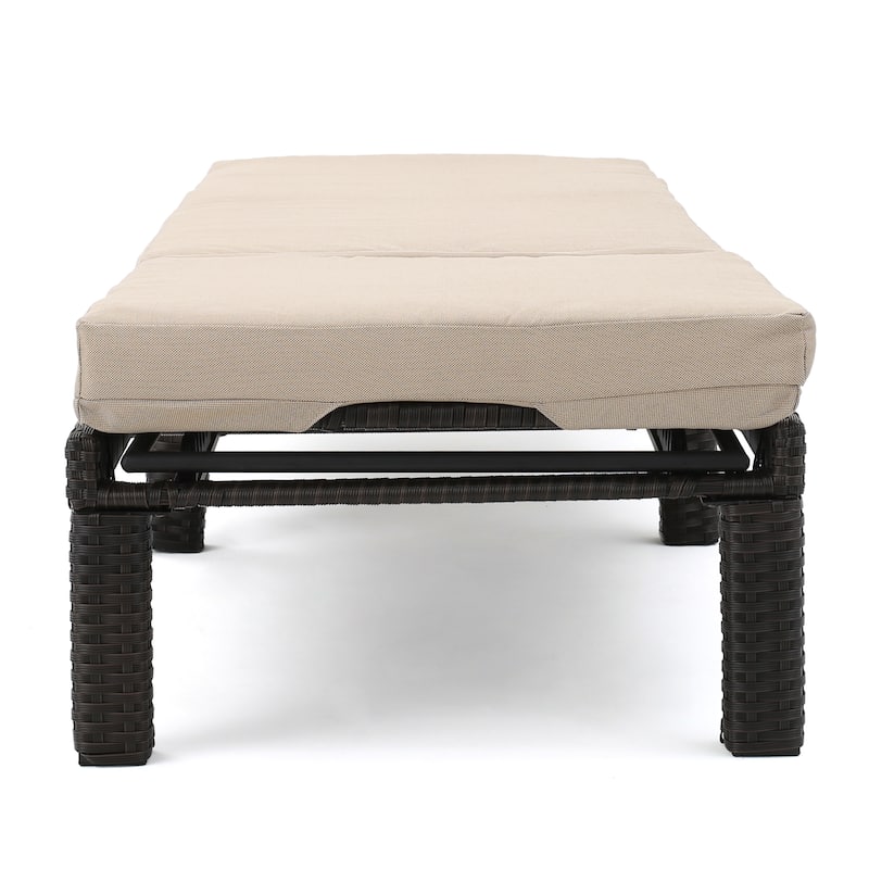 lounge chair