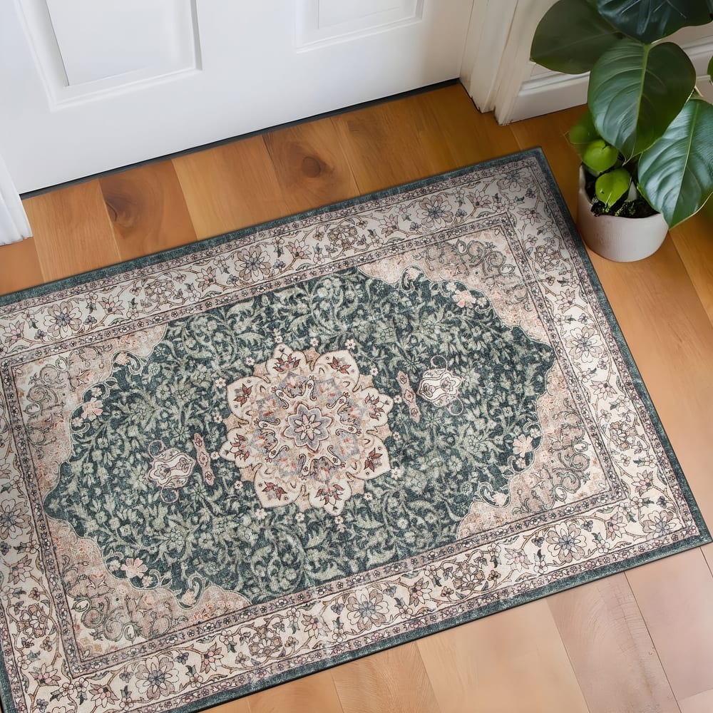 World Rug Gallery Traditional Oriental Medallion Washable Non-Slip Area Rug