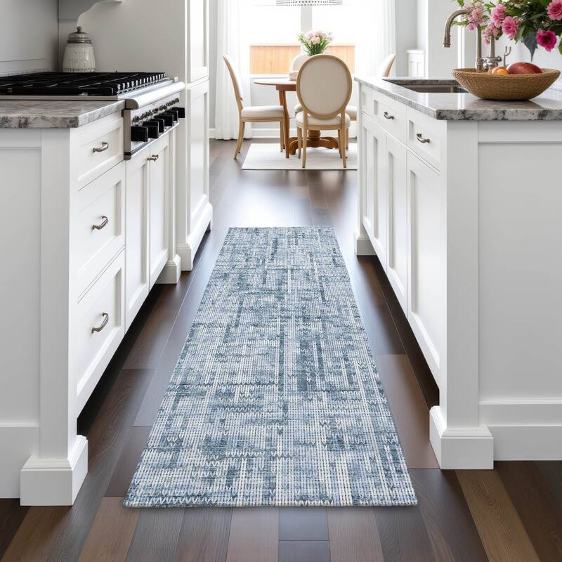 Machine Washable Indoor/Outdoor Modern Crosshatch Chantille Rug