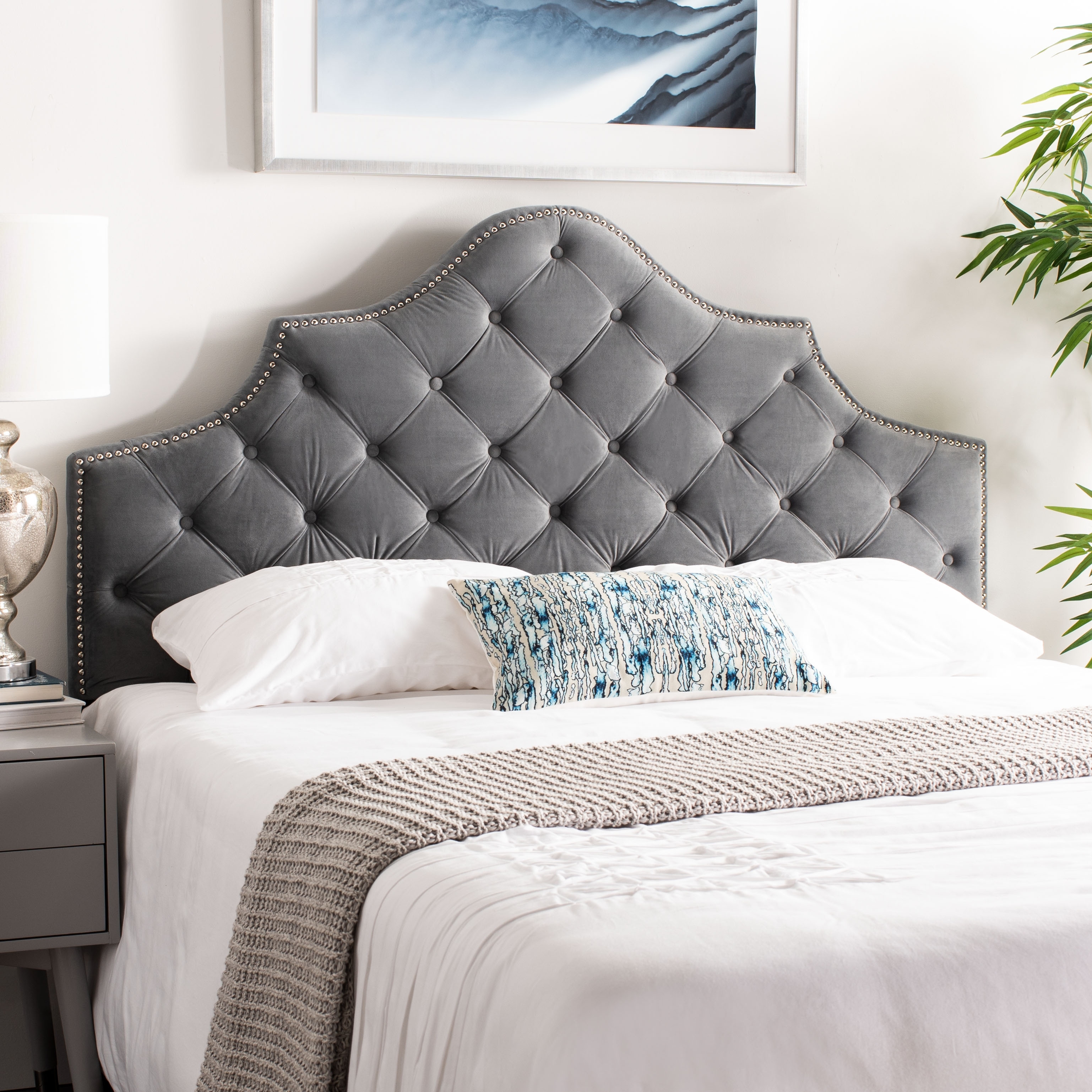 SAFAVIEH Arebelle Pewter Velvet Upholstered Tufted Headboard