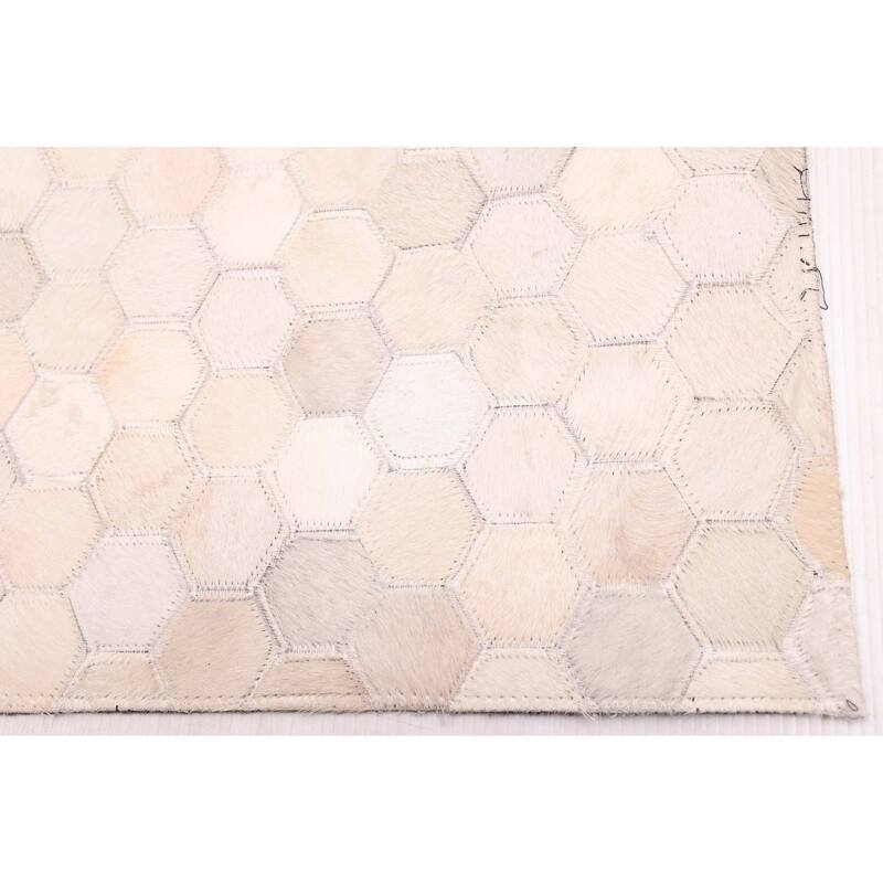 ECARPETGALLERY Handmade Cowhide Patchwork Cream Leather Rug - 8'0 x 10'0