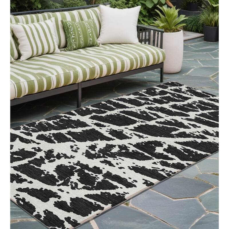 Allomi Unique Abstract Weather Resistant Timeless Fusion Outdoor Rug - 8' Runner - Multi
