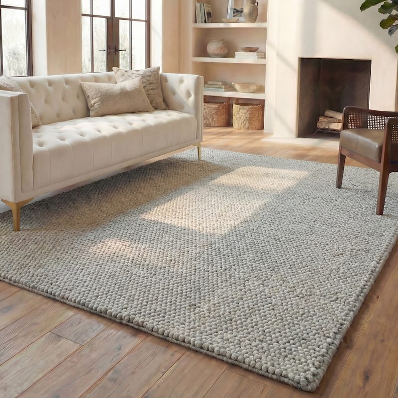 SAFAVIEH Handmade Natura Gonnie Wool Rug