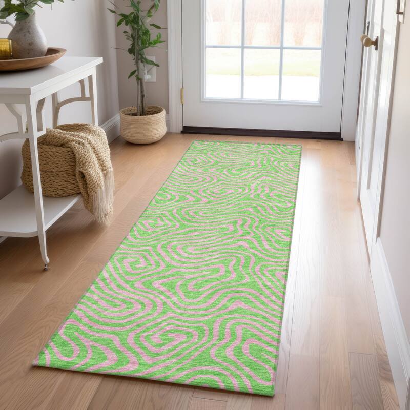 Machine Washable Indoor/ Outdoor Modern Trance Chantille Rug - Lime - 2'3" x 7'6"